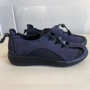 Pandere Adjustable Comfort Sneakers Navy Leather Size 9 Wide Fit Orthopedic Shoe